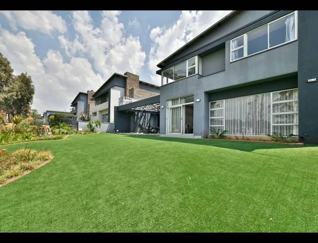 4 BEDROOM HOUSE FOR SALE IN EYE OF AFRICA
